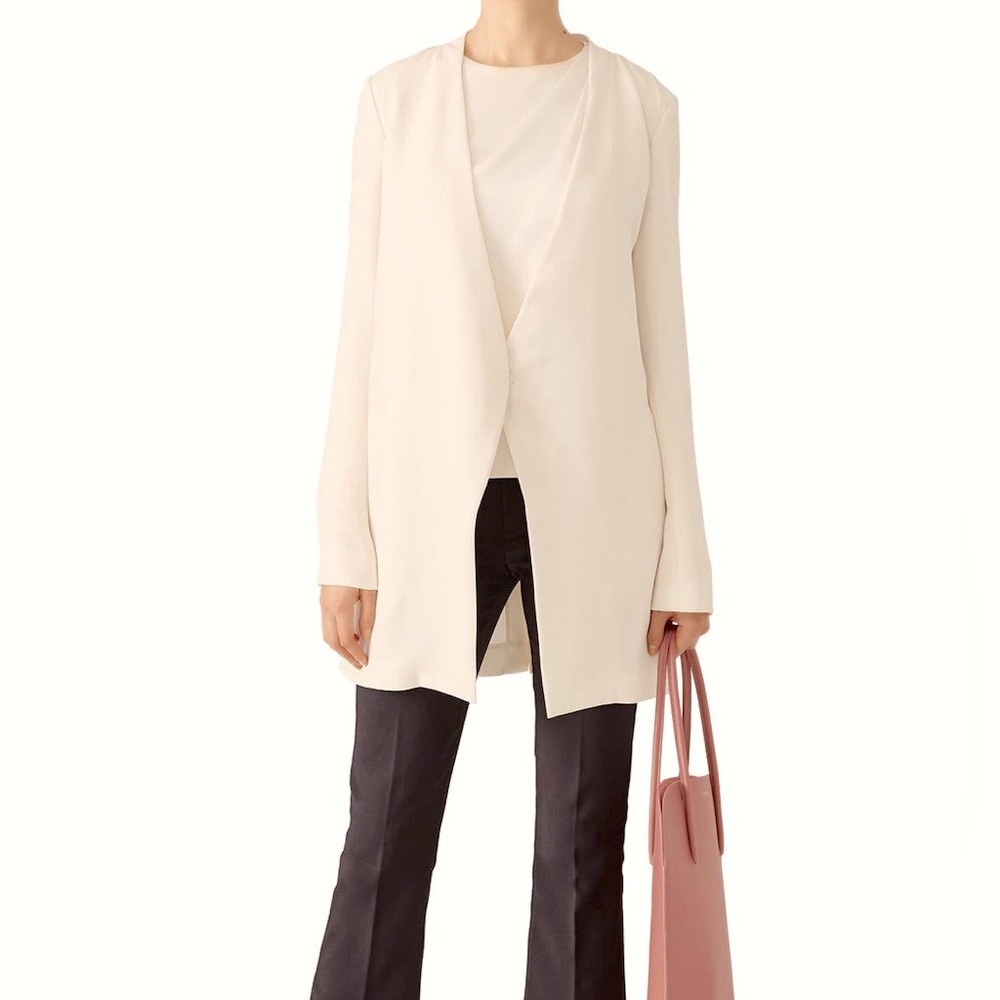 THEORY Winola Open Front Blazer Jacket in an off white/beige - size 2
